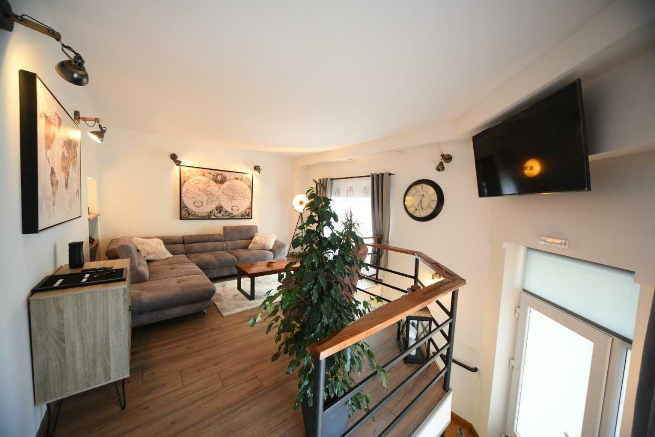 Galeria Apartments & Rooms Zagreb Extérieur photo