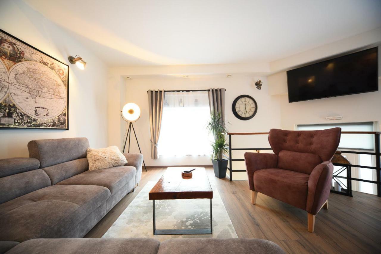 Galeria Apartments & Rooms Zagreb Extérieur photo